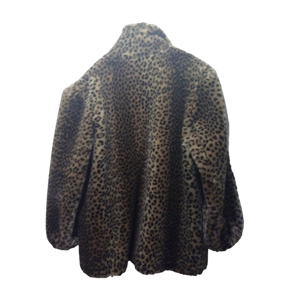 Mob Wives Faux Fur Leopard Print Tan-Black Latch Hook Eye Closure Warm Chic L - Picture 6 of 13
